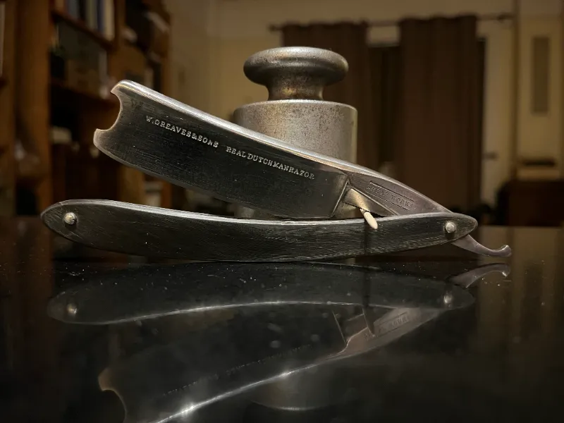 W. Greaves & Sons "Real Dutchman Razor"