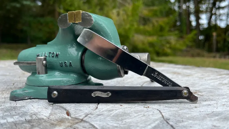W. Greaves Acier Fondu