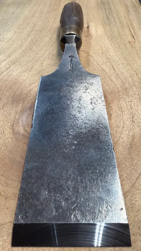 Wade & Butcher 2 1/2" chisel